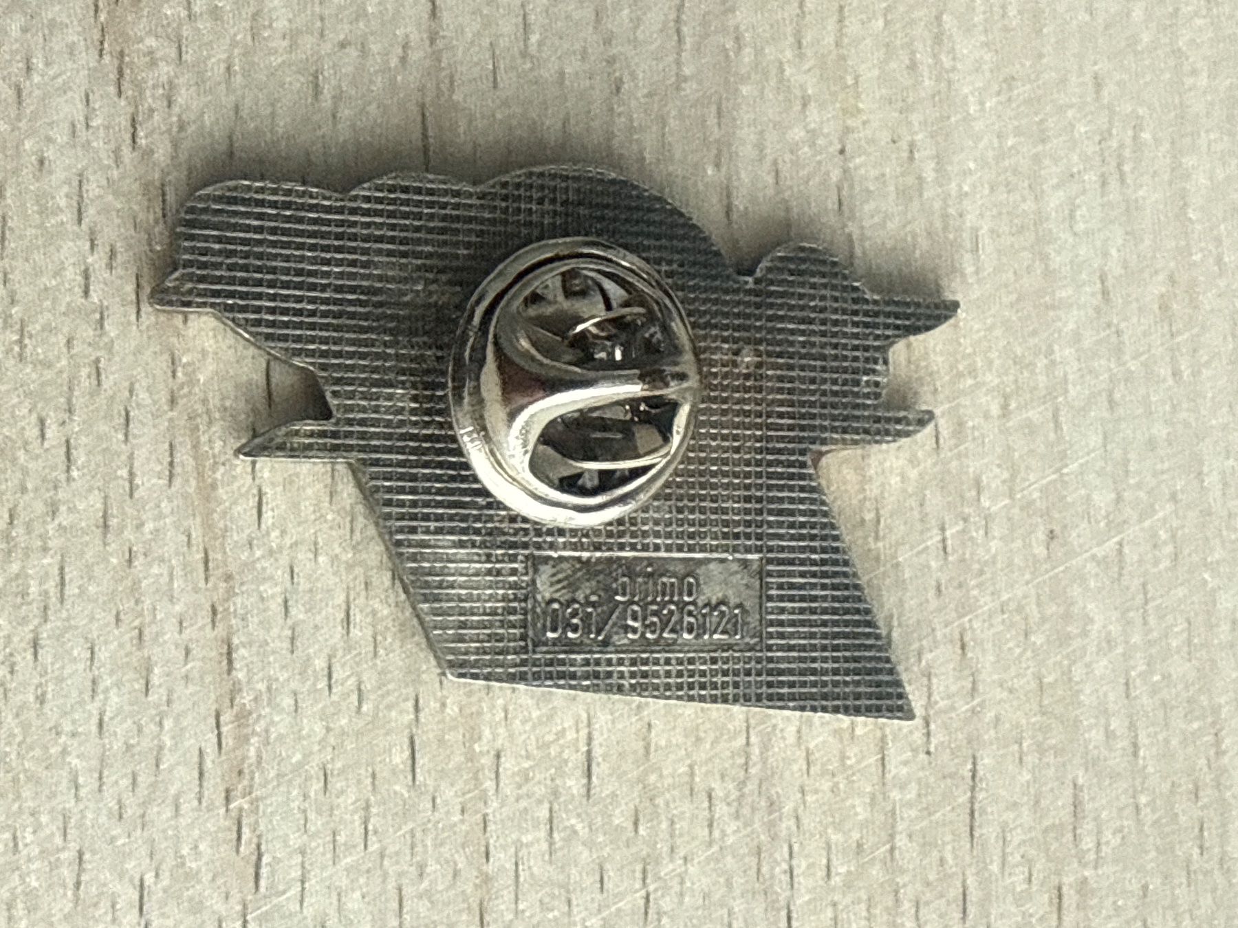 Placchette & Badge: Pin Flugzeug Cockpit – Usato da Glattbrugg venduto da Schweigmatt 1