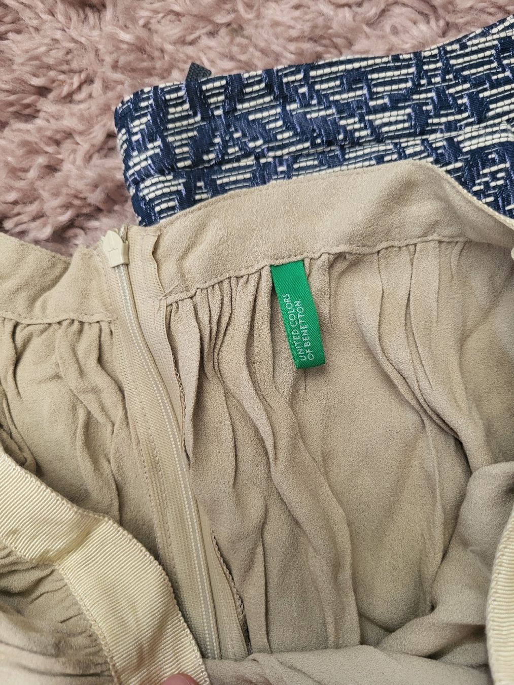 Benetton Kleiderpakete: Minijupe Set, benetton, vero moda, zebra, Gr. 38/M – Gebraucht aus Niedergösgen von Lipa1 2