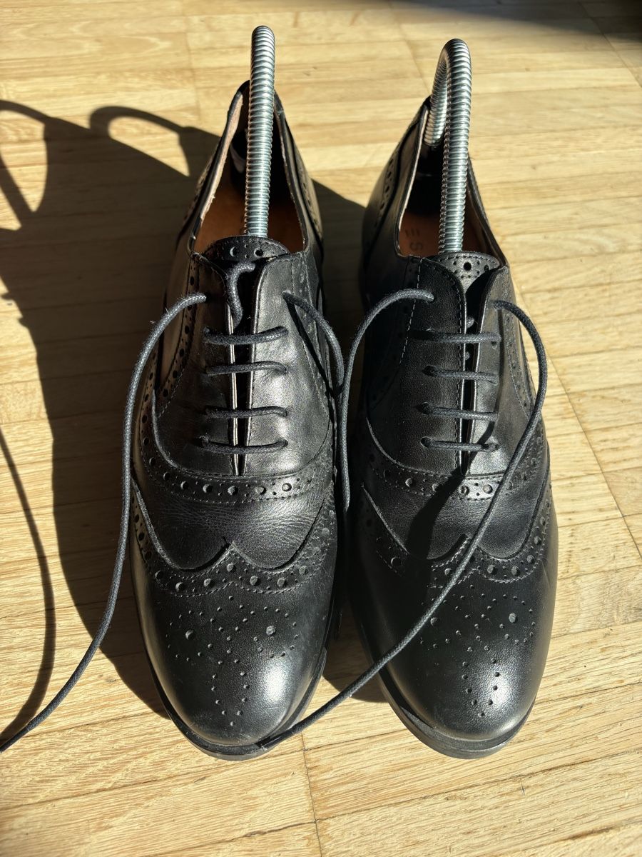 Esprit Scarpe da donna: Stylish Esprit Black Womens Brogues - Size 40 - – Nuovo (secondo la descrizione) da Nyon venduto da Iamher