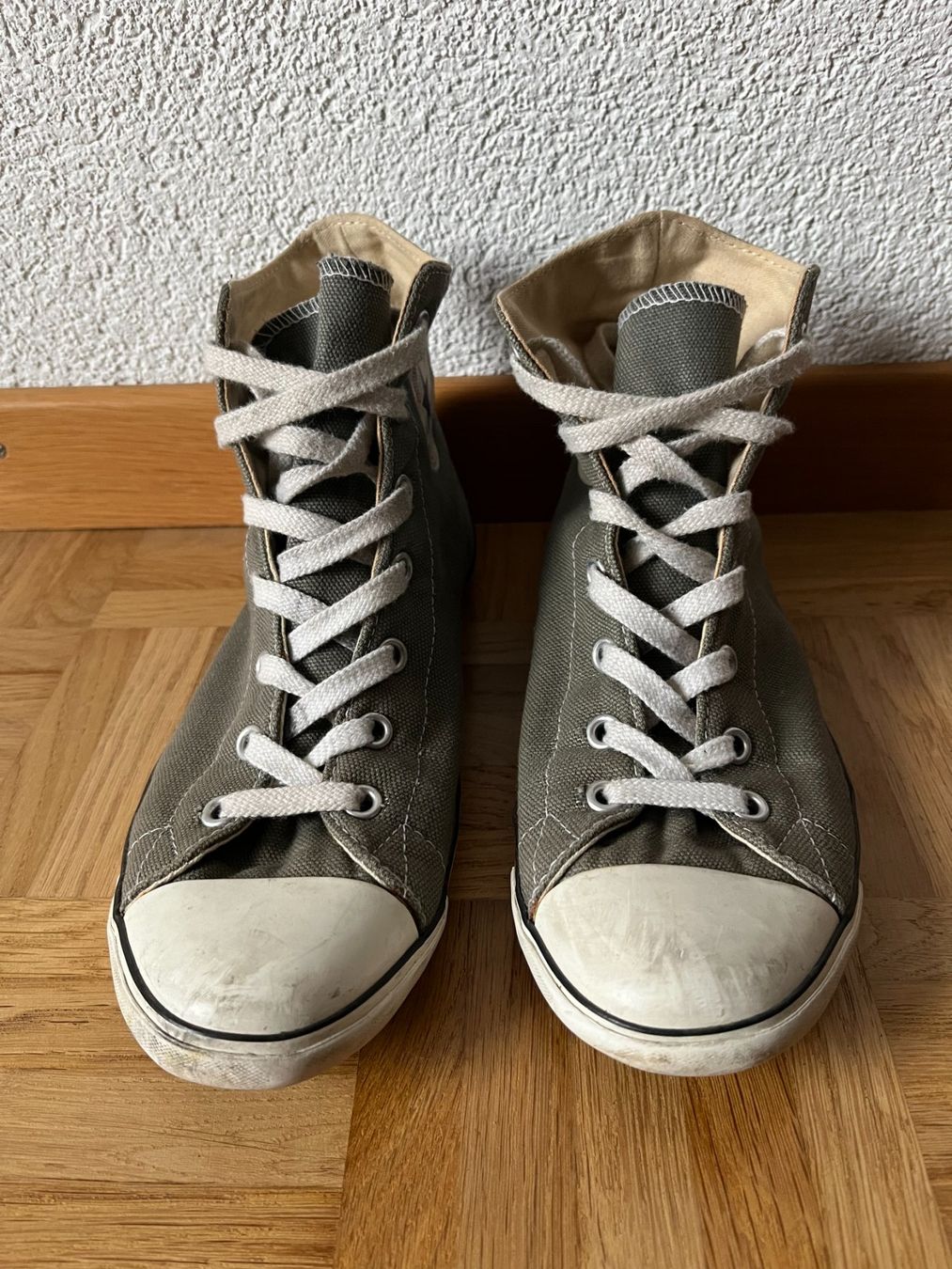 Converse Scarpe da donna: Converse All Star Grösse 7 (37.5) – Usato da Bern venduto da Collins2