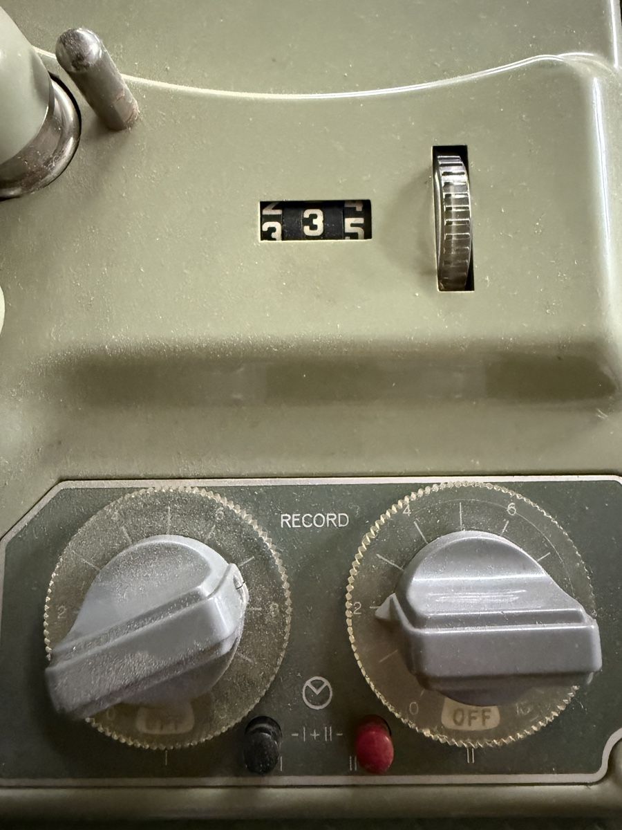 Revox Apparecchi a nastro: Revox D36 Stereo-Tonbandgerät. – Usato da Zuzwil SG venduto da Pomy 2
