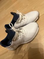 Chaussures de golf blanches en cuir
