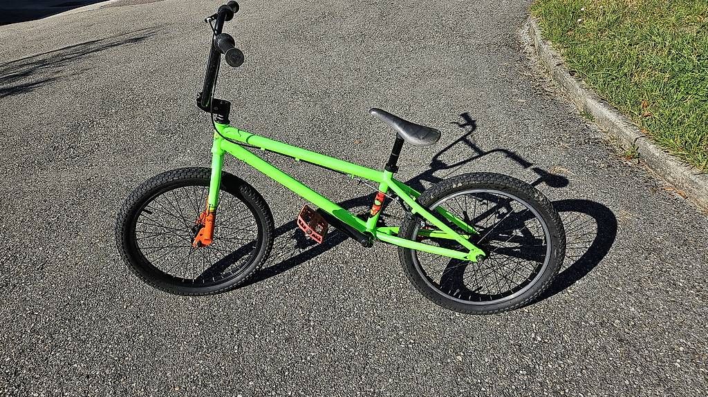 Biciclette: BMX Upland vert orange Vélo – Usato da Ste-Croix venduto da tougaz 1
