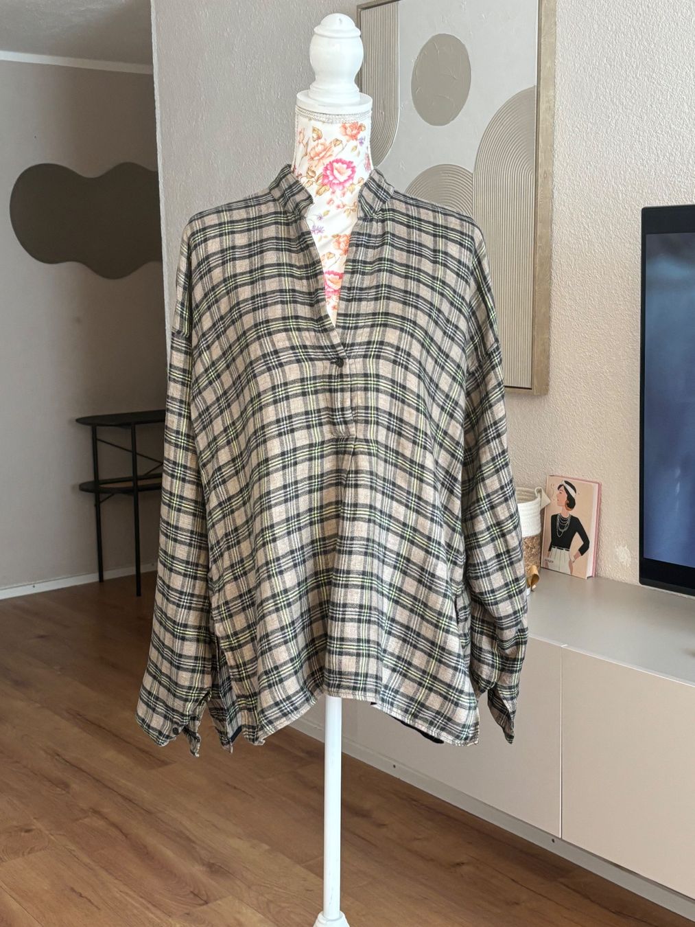 Lis Lareida Camicette: Lis Lareida Bluse Leinen – Usato da St. Margrethen SG venduto da dijanaO 3