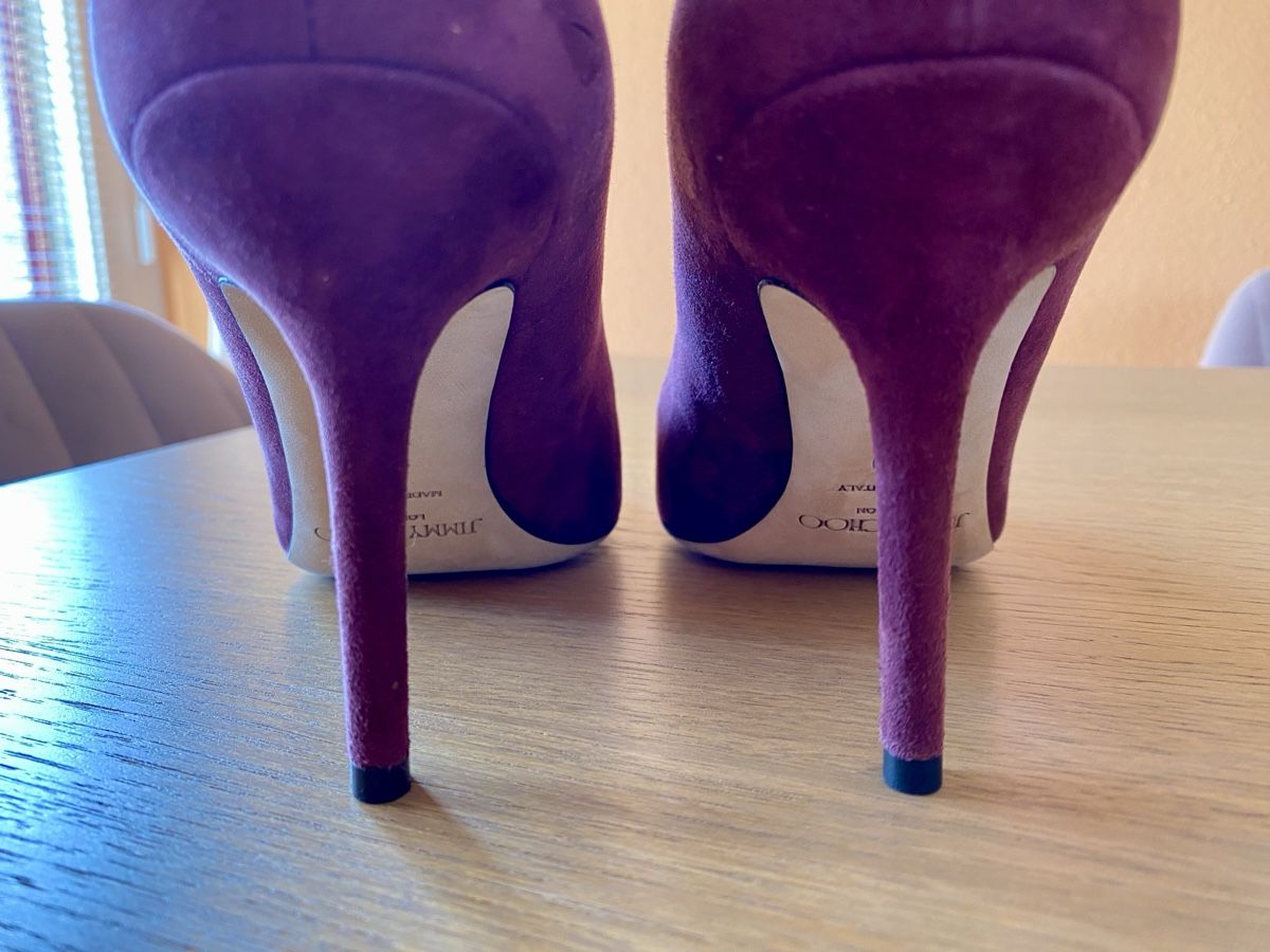 Jimmy Choo Damenschuhe: Escarpins Jimmy Choo en daim taille 40 – Gebraucht aus Genève von Lucie.hwrth 3