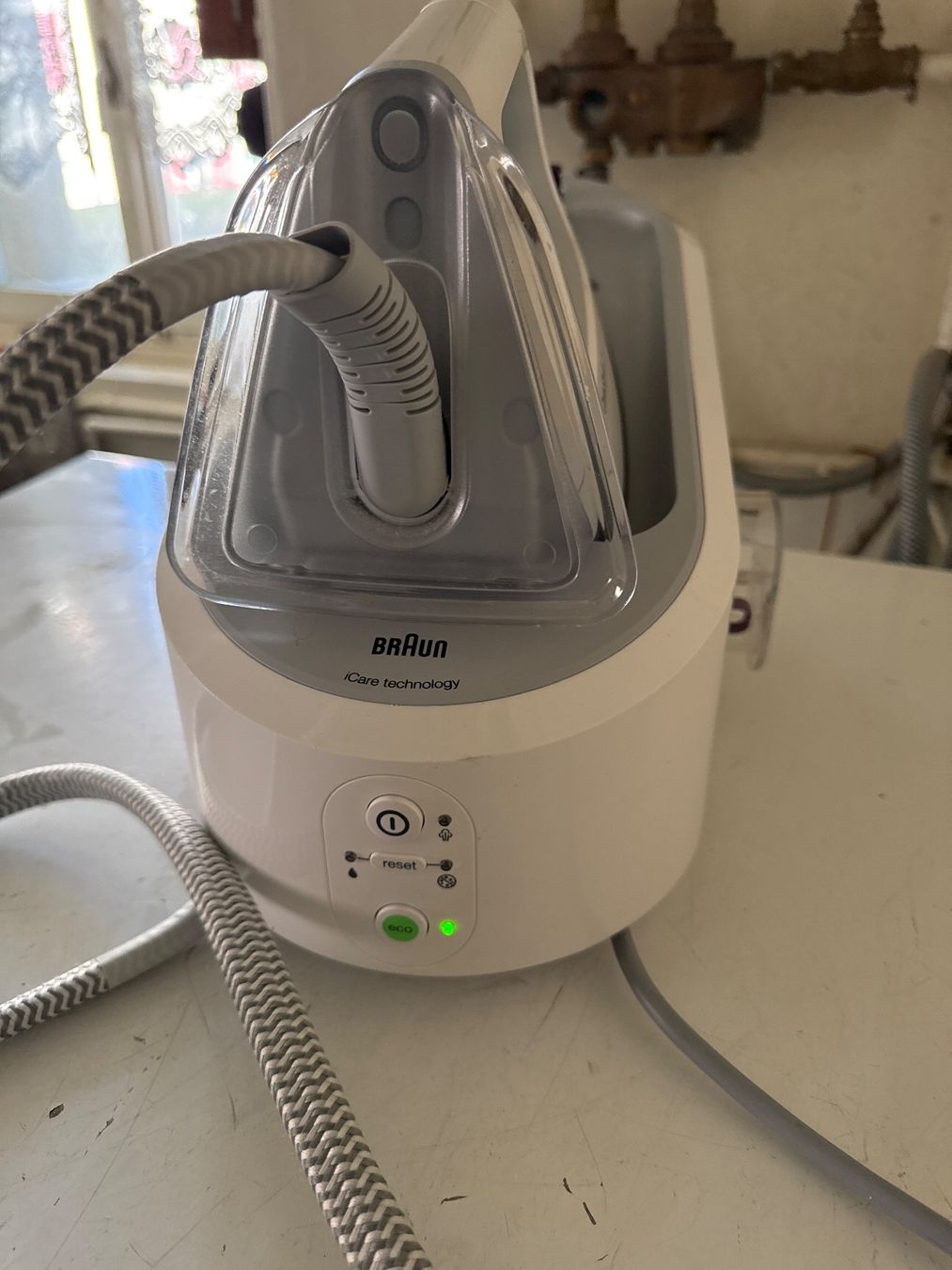 Braun Ferri da stiro: Fer a repasser Braun Care Style 3 – Usato da St imier venduto da sav_bjf9 2