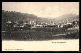 Appenzell, Panorama mit Dorf und Kirche