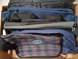 Lot 7 / Bananenkiste voll Umhängetasche / Laptoptasche