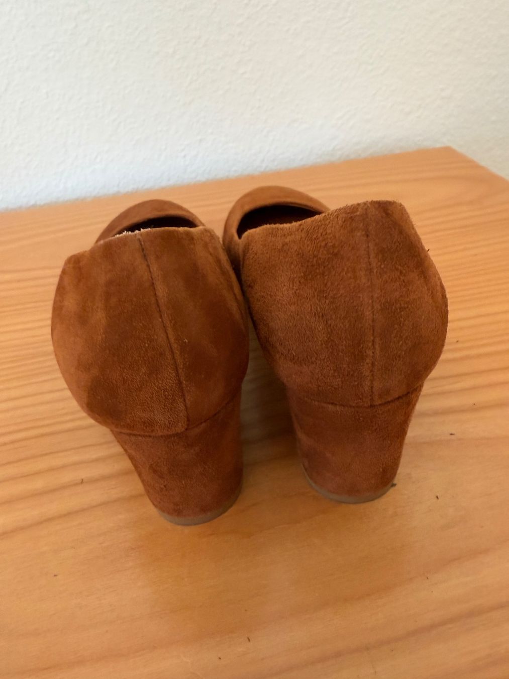 Sezane Scarpe da donna: NEU Sézane Babies in Camel Gr 37 – Nuovo (secondo la descrizione) da Riehen venduto da FHBS 3