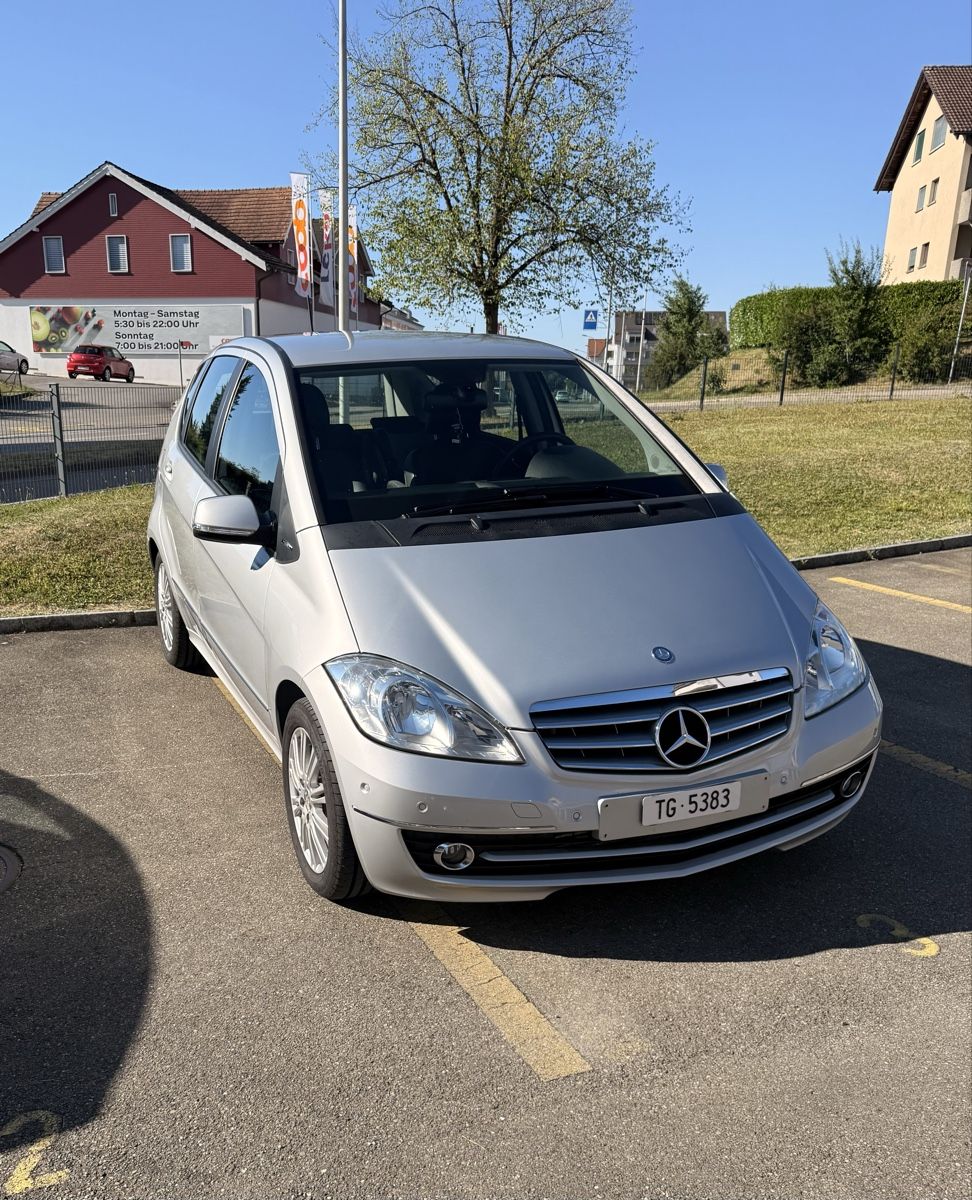 Mercedes-Benz Automobili: Mercedes Benz A180 CDI Elegance 109Ps – Usato da Bischofszell venduto da McLuca81