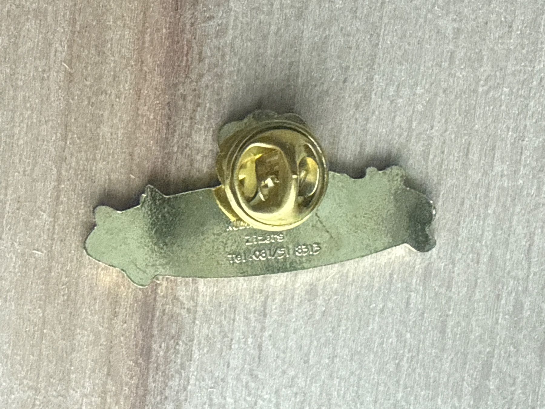 Placchette & Badge: Pin  "Zum Muttertag“ Volg – Usato da Glattbrugg venduto da Schweigmatt 1