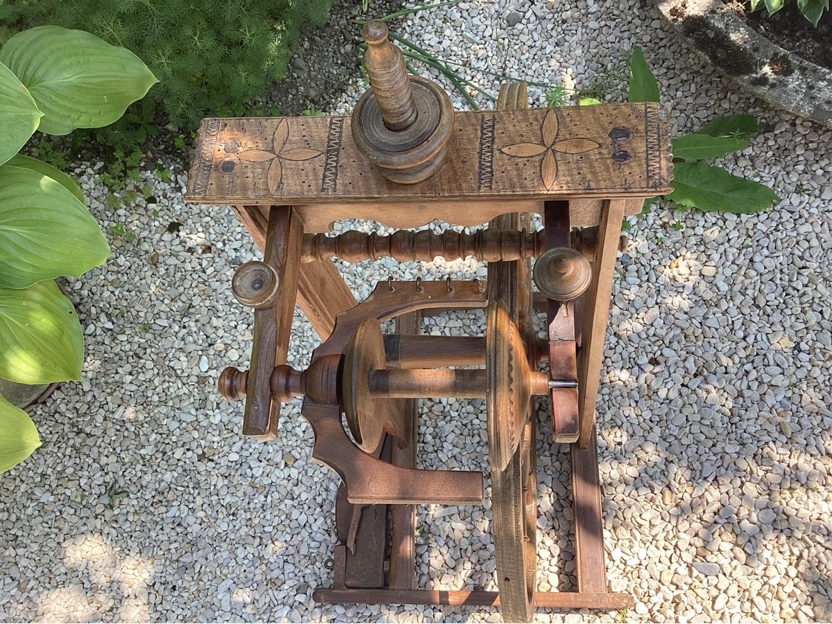 Ruote per filare: schönes altes Spinnrad – Difettoso da Lenzburg venduto da dbr_hf8w 2