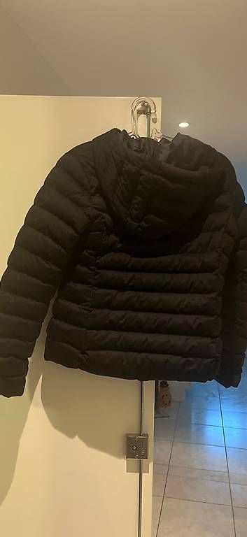 Giacche: Winterjacke – Usato da Wil SG venduto da smu_l76j 1