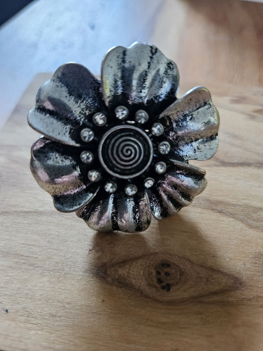 Ringe: Mega schöner, grosser Ring Blume – Gebraucht aus Zuzwil SG von Martino1981 1