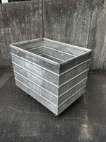 Industrial Vintage Aluminium Kiste Rollwagen Wäschekorb
