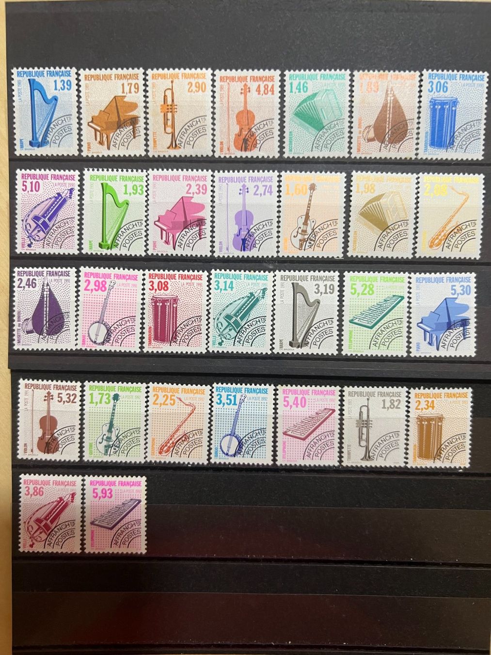 Tutti i francobolli: () Série complète neufs** Instruments préoblitérés 1989-1993 – Nuovo e nell'imballaggio originale da Lausanne venduto da ffhoud