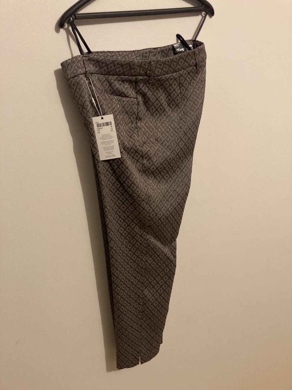 Pantaloni: Hose MADDELINE NEU gemustert beige Gr.36 – Nuovo e nell'imballaggio originale da Mammern venduto da Naelo2026 1