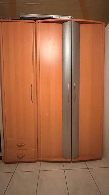 Armadi: Hübscher Schrank – Usato da Thun venduto da Nova02