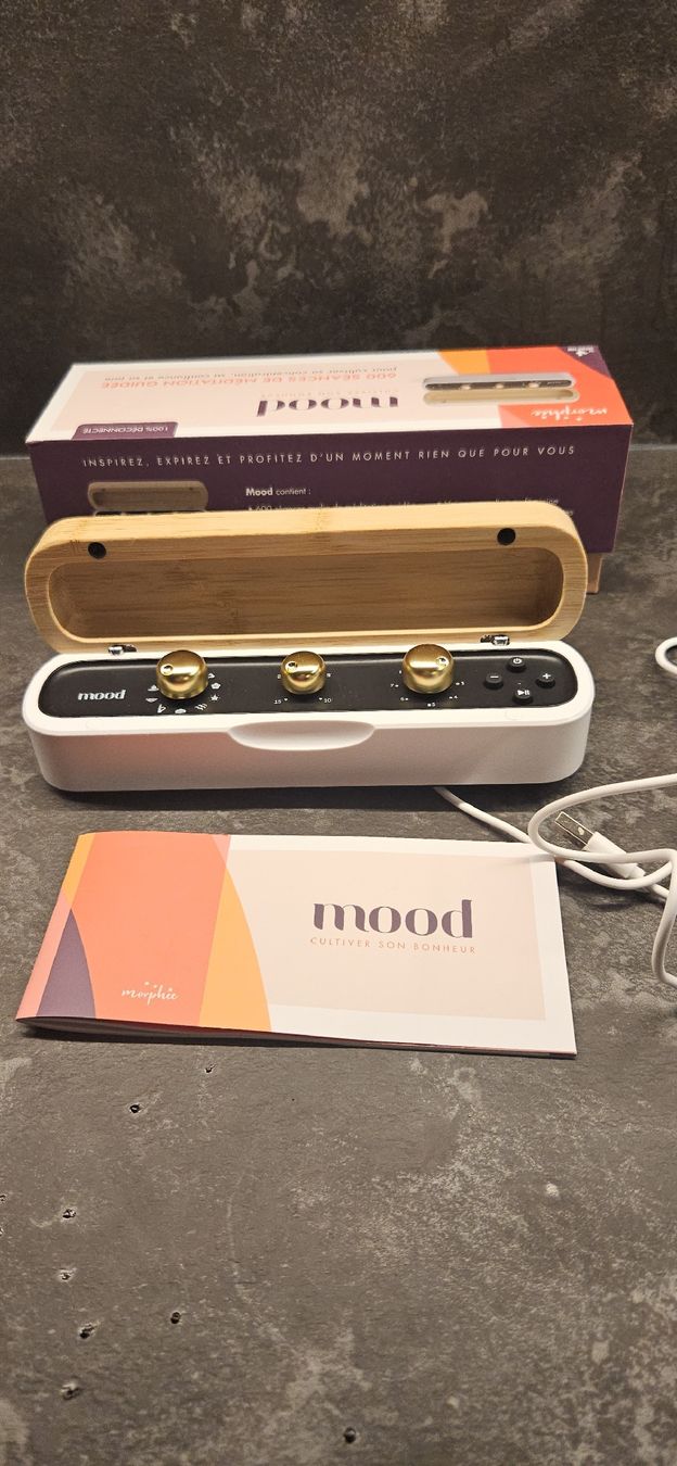 Altro per la cura del corpo: Morphée Mood (French language) meditation box – Nuovo (secondo la descrizione) da St-Gingolph venduto da Denelhen