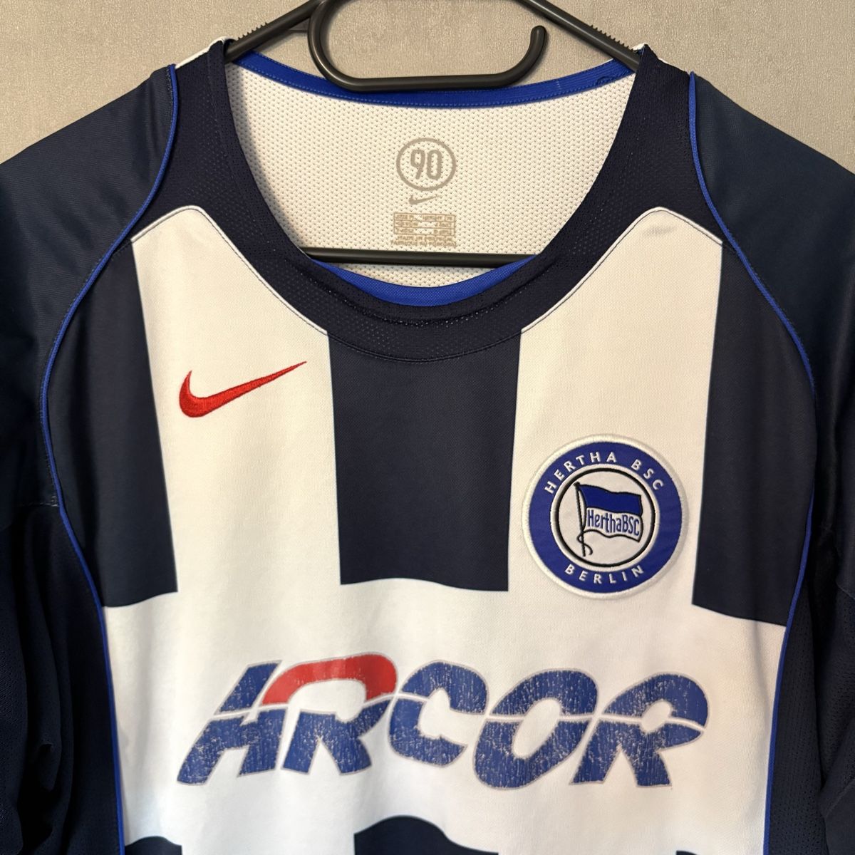 Nike Canottiere & Pantaloni: Hertha BSC Berlin Trikot Nike 2004/2005 – Usato da Winterthur venduto da LaBodega 1