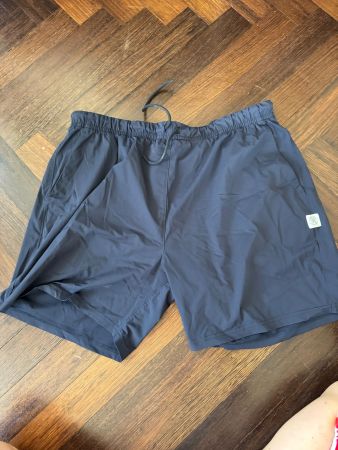 Badehose / Shorts Reigning Champ Grösse XL Neu