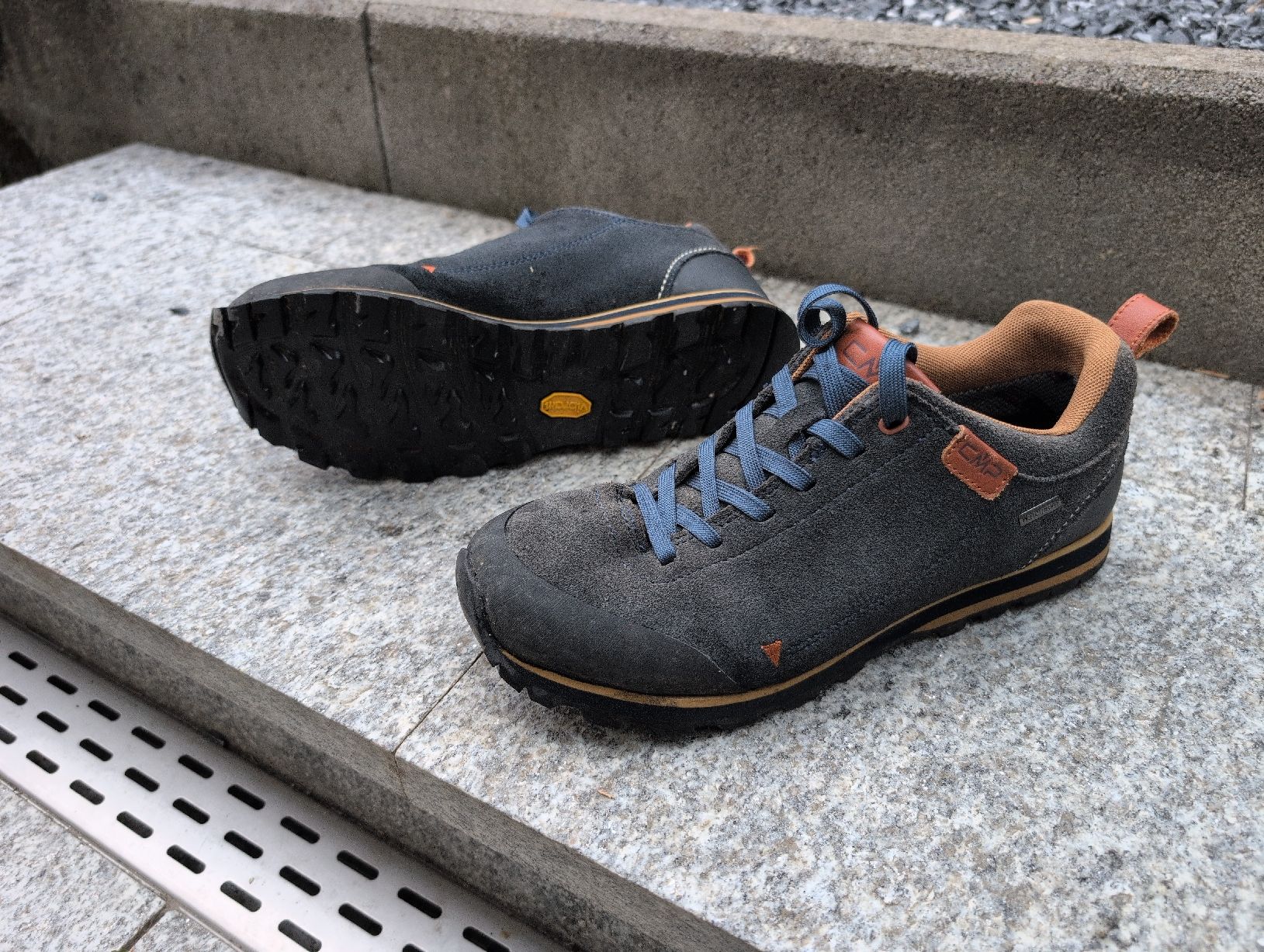 CMP Scarpe da uomo: CMP Hiking Shoes Grey Brown Used Condition – Usato da Untersiggenthal venduto da redgecko 1