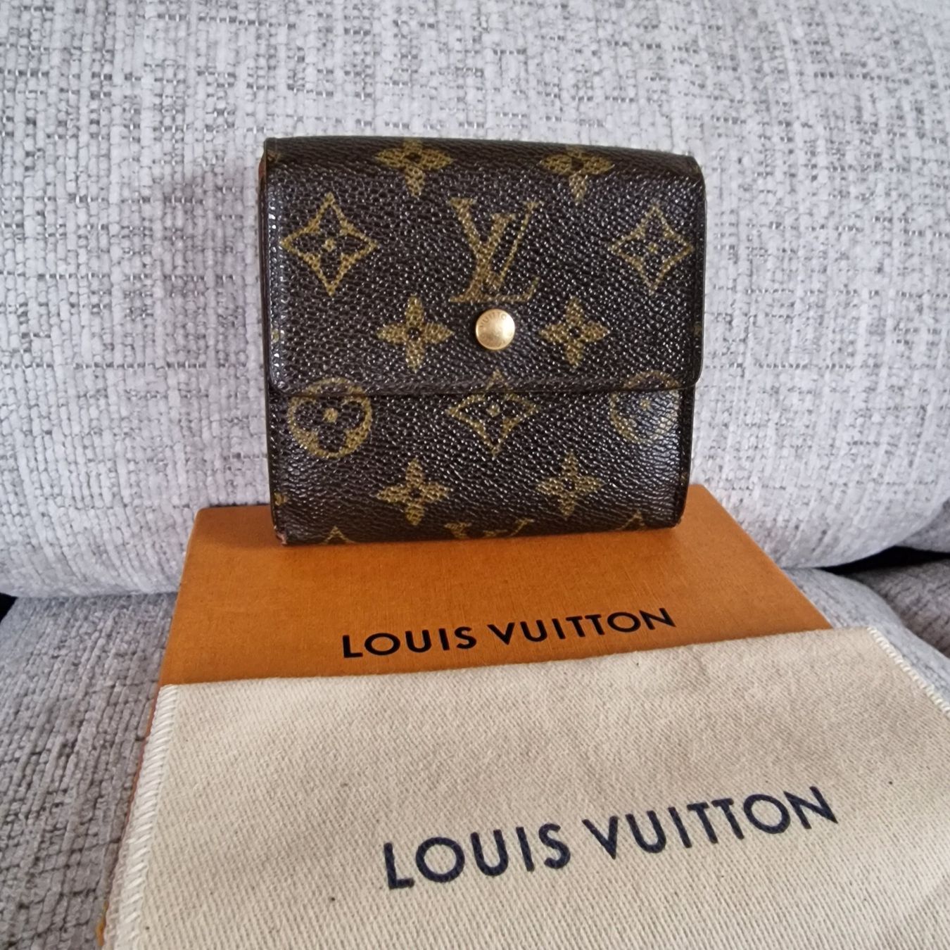 Louis Vuitton Portamonete: Louis Vuitton Elise Wallet - Full set – Usato da Effretikon venduto da 84CK