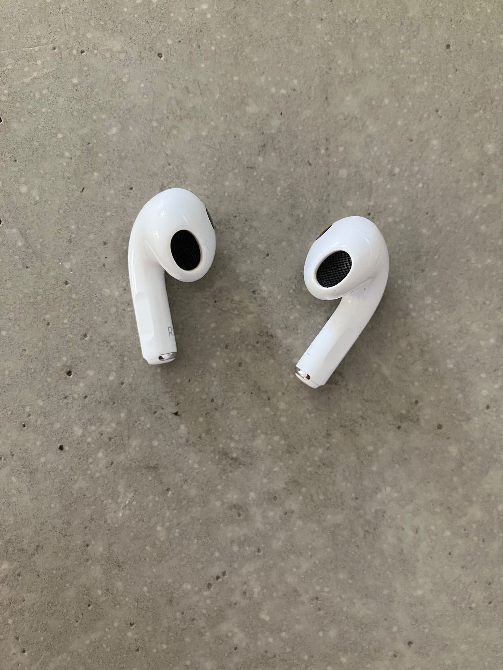 Apple Casques audio: Apple AirPods 3 – D'occasion à Lausanne par mr.v 4