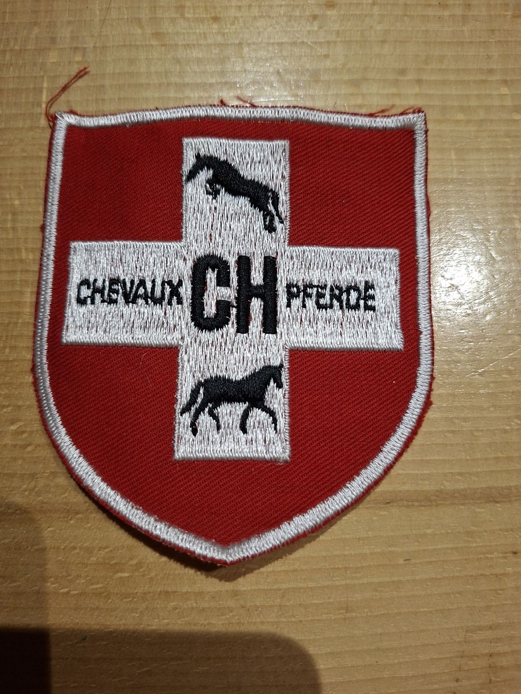 Insignes: Aufnäher Schweizer Pferde  – D'occasion à Schwanden Sigrisw par len_9yqg