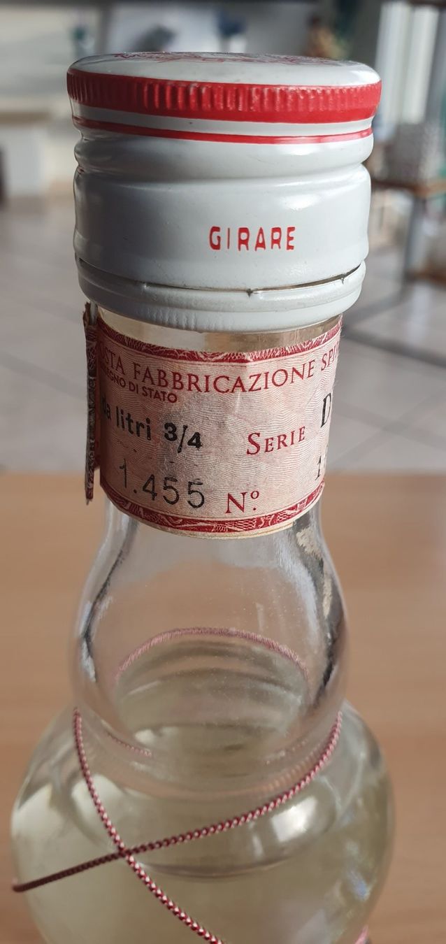 Spirituosen: Vodka Keglevich – Gebraucht aus Moutier von mai_pq7w 2