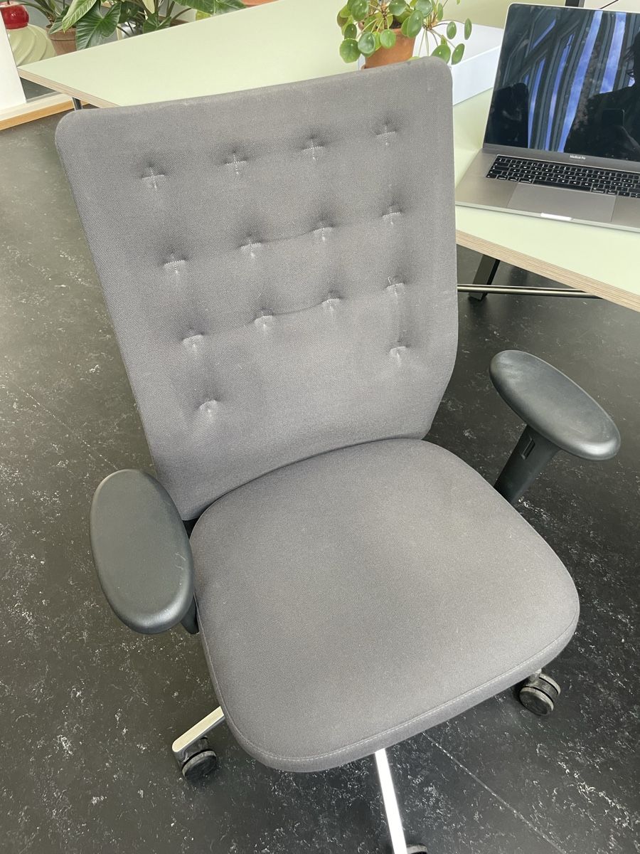 Vitra Stühle: Vitra ID Bürostuhl – Gebraucht aus Basel von Alenamaria 4
