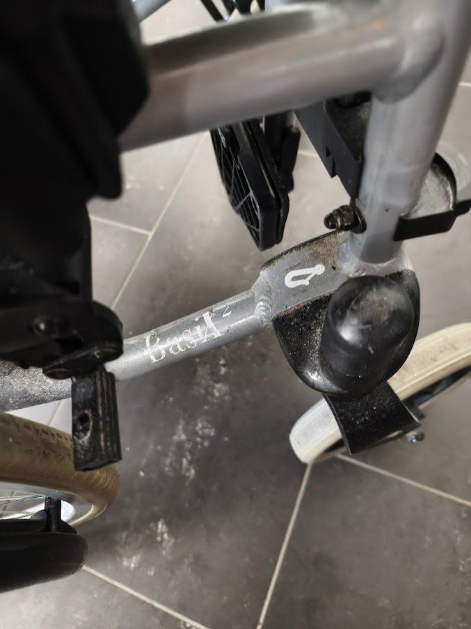 Rollstühle: Rollstuhl Breezy basix 2 Leichtgewicht – Gebraucht aus Toffen von Immo-Erben 3
