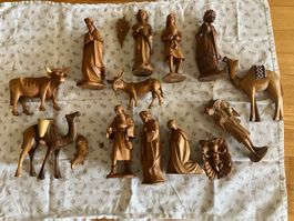 Krippenfiguren Holz geschnitzt, gebraucht z.T. defekt