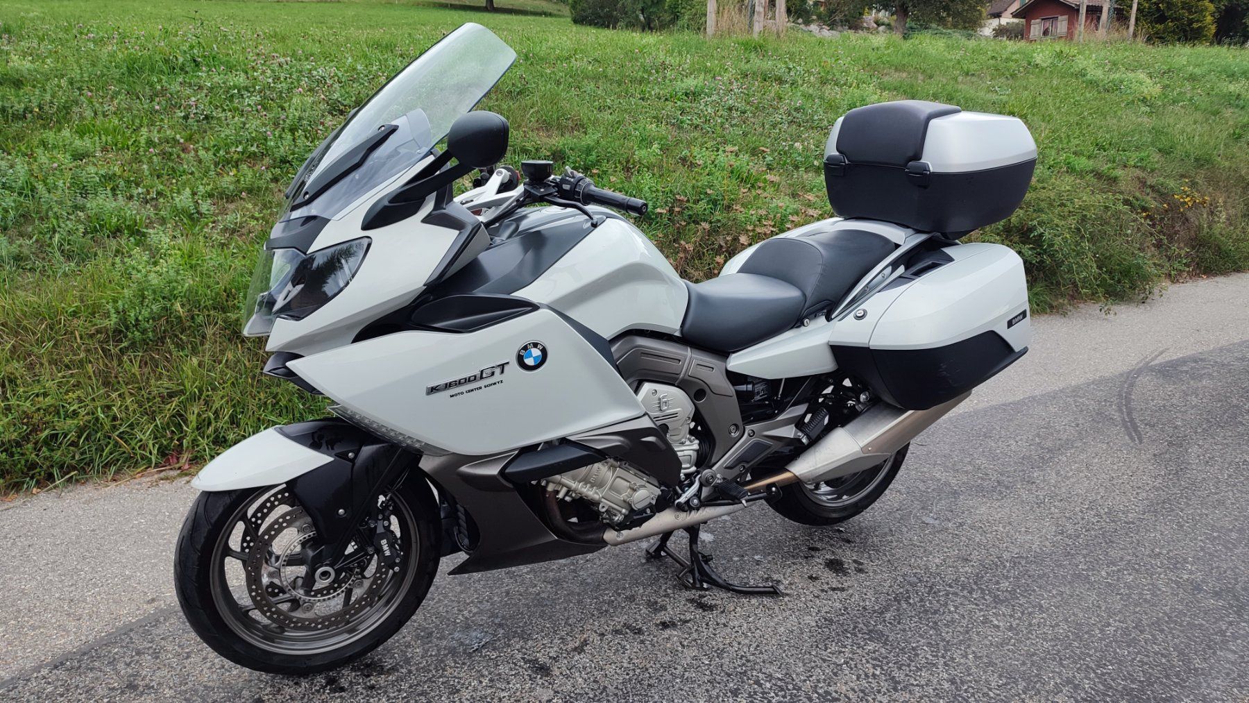 BMW Strada: BMW K1600GT – Usato da Reinach AG venduto da GarageDenis
