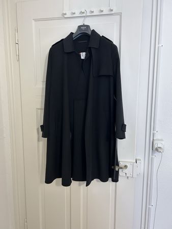 Cappotto nero in lana/cashmere/seta MaxMara (intrend)