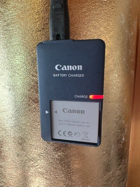 Canon Appareil photo: Canon IXUS Kompaktkamera – D'occasion à Amden par relsah62 4