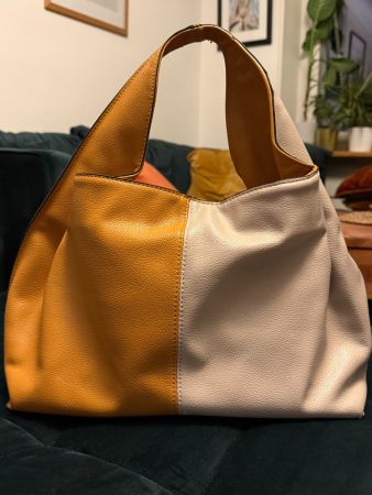 Handtasche orange/gelb & beige Zustand Gebraucht von Carpisa