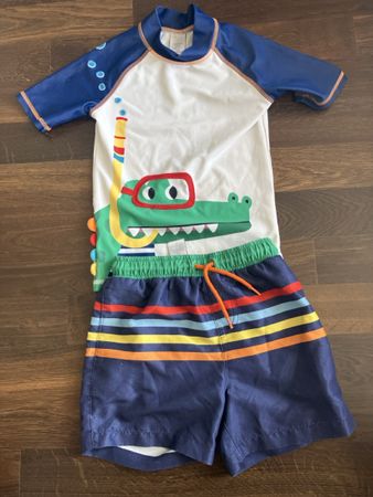 Boy's Swim Set, Crocodile design, size 2-3 years. Cool!
