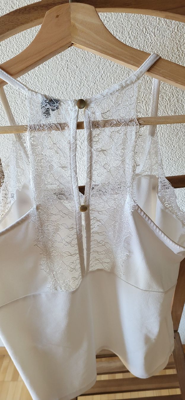 Vero Moda Top: Damen Top mit Spitze Weiss, Grösse S – Usato da Dänikon ZH venduto da tob_dx96 1