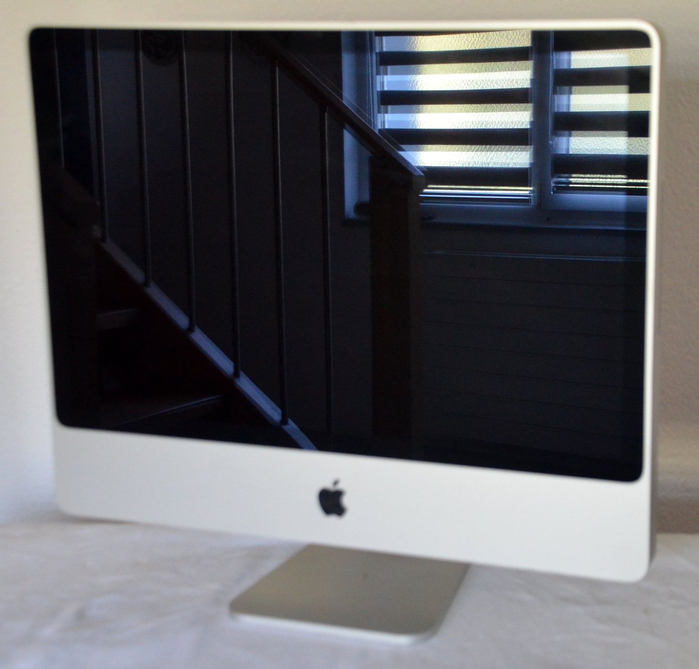 Apple PC: Apple iMac 24" A1225 – Difettoso da Collonges venduto da arashee 1