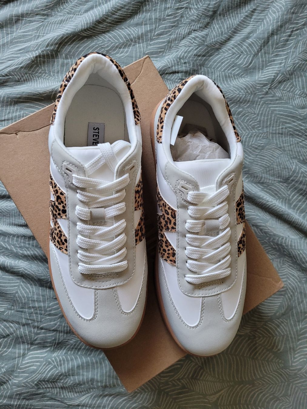 Steve Madden Chaussures femmes: Baskets Steve Madden- Gremlinn Tennis – Neuf avec emballage d'origine à Villars-sur-Glâne par m66_dch5 3