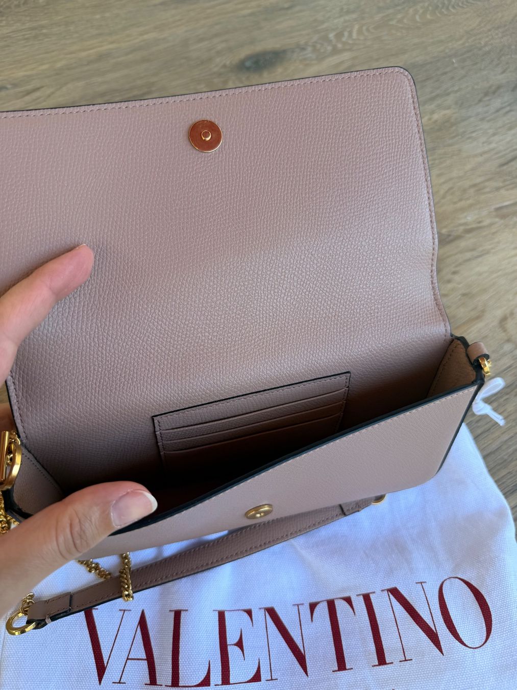 Borse da donna: Valentino Clutch – Usato da Jonen venduto da Motie 1