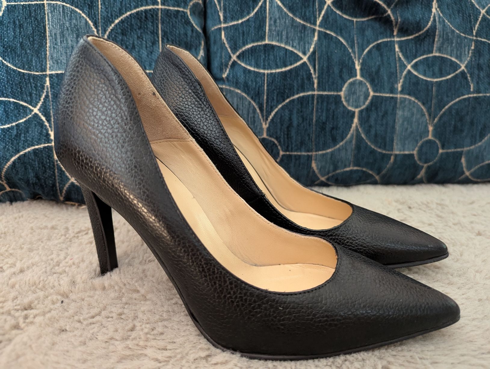 Scarpe da donna: escarpins Minelli 37 – Nuovo (secondo la descrizione) da Montreux venduto da dem_gyt9
