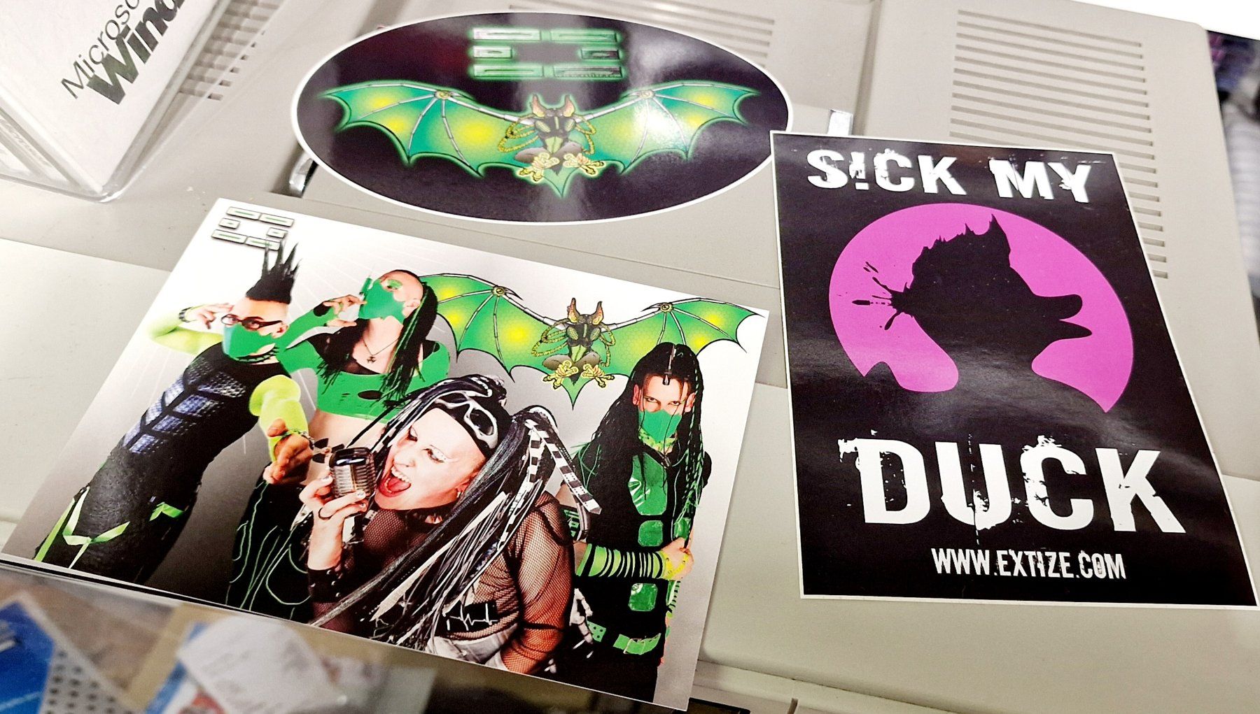CD: Extize - Cyber Gothic | Postkarte + 2x Sticker – Nuovo (secondo la descrizione) da Reinach BL venduto da _MasterK_