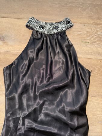Schwarzes Abendkleid, Grösse S, mit Strass, Top Zustand!