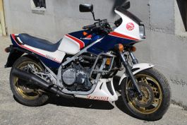 Herbst Abverkauf Honda VF750F RC15 Rost Bastler läuft nicht