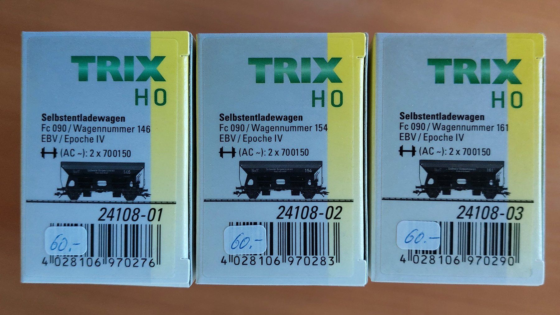 Trix Modellini di ferrovie: TRIX 24108 - Drehschieber-Seitenentladewagen mit Echtkohle! – Nuovo e nell'imballaggio originale da Rotkreuz venduto da MOBAHN-1zu87 4