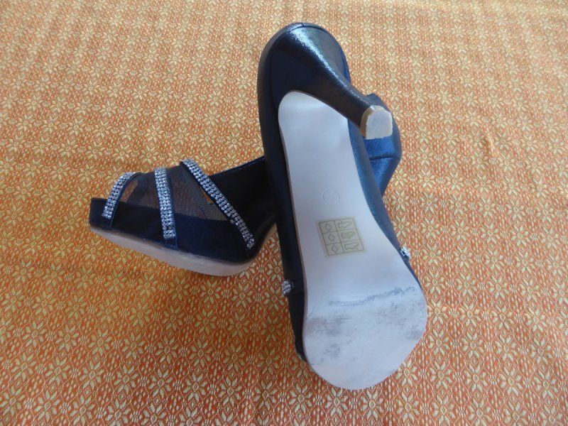 Damenschuhe: High Heels / Pumps, schwarz, Gr.38 – Gebraucht aus Schübelbach von Dolly990_2 3