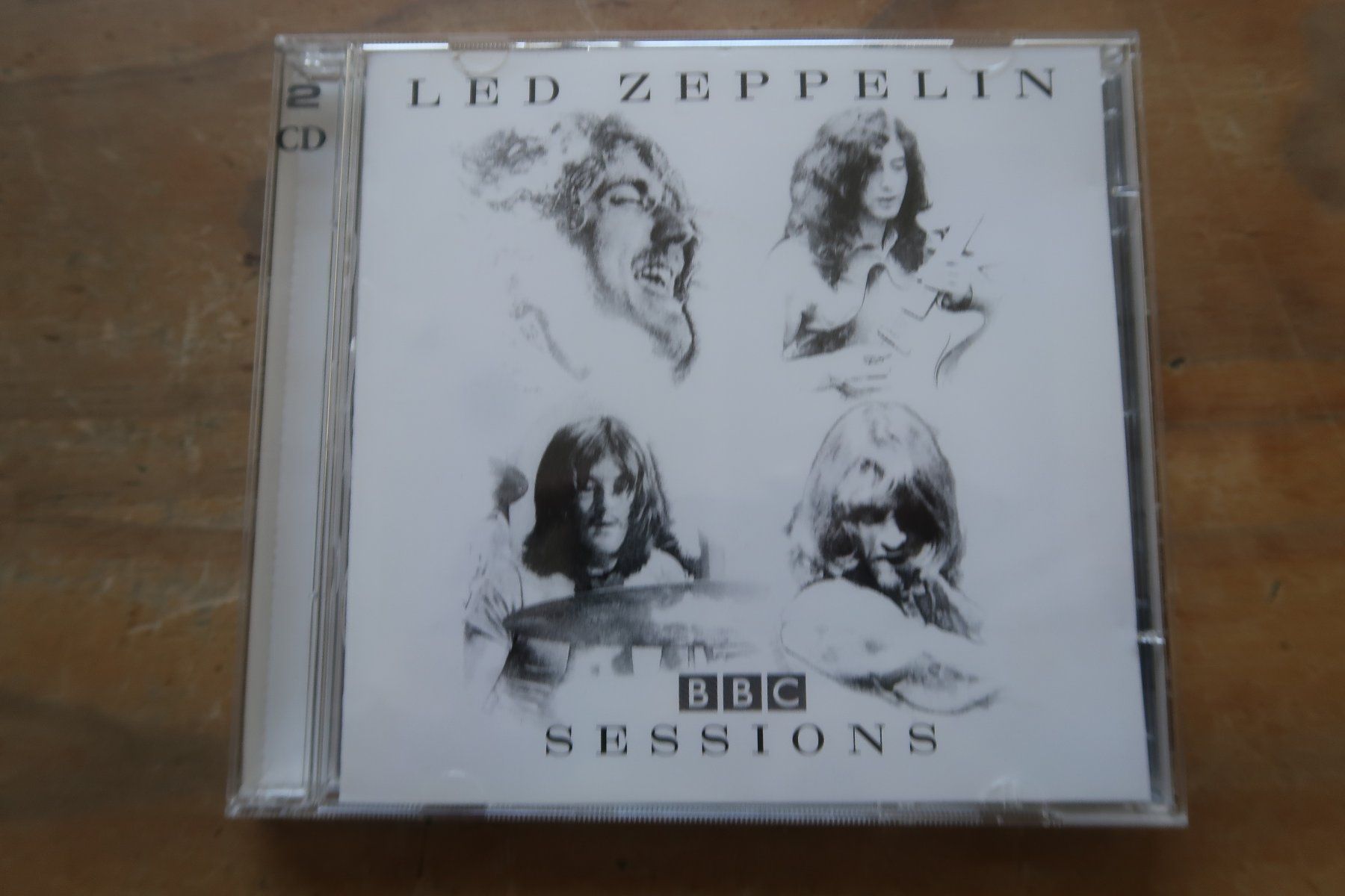 CDs: LED ZEPPELIN - BBC SESSIONS - 2x CD – D'occasion à Basel par Patiscat
