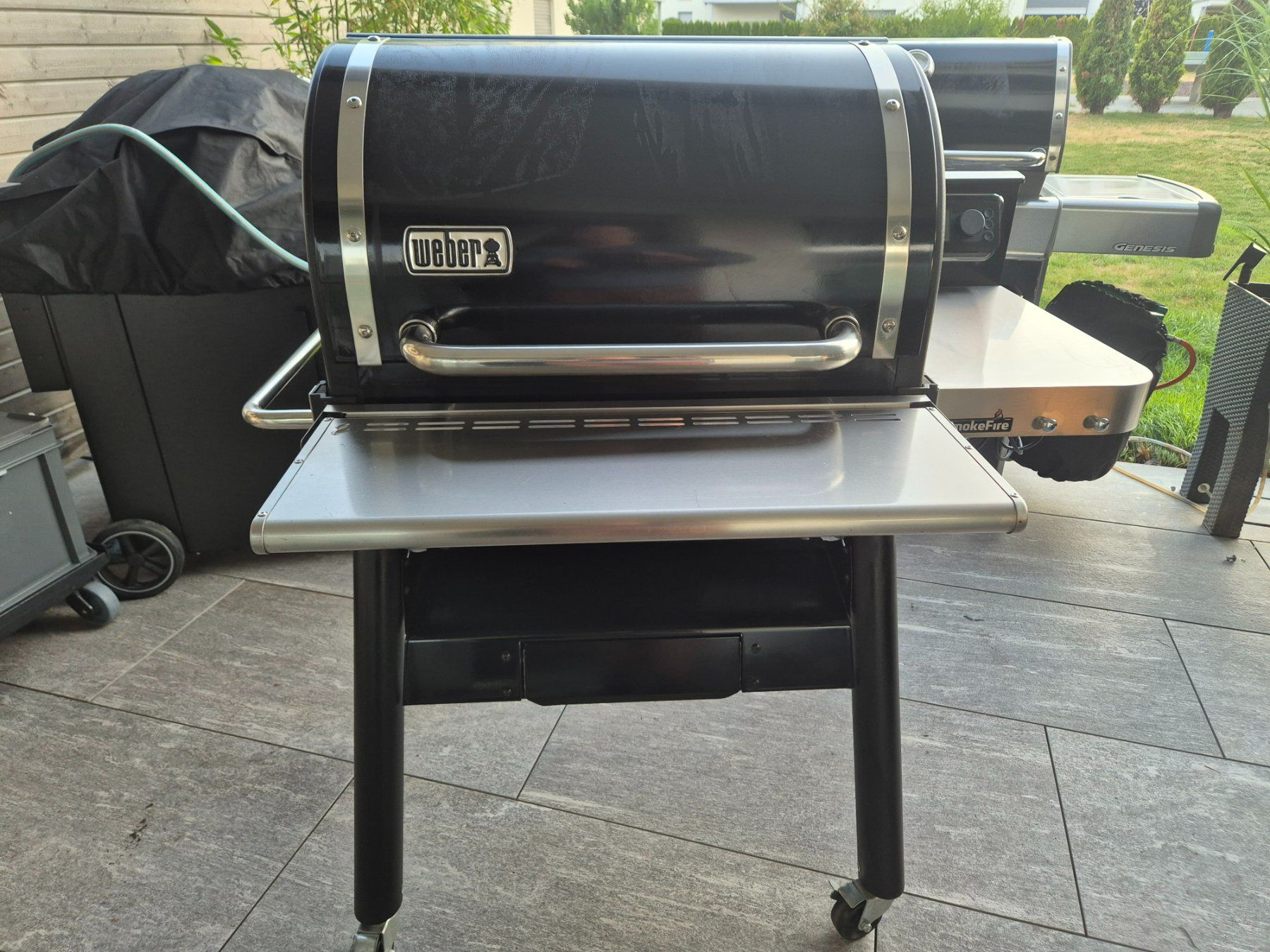 Weber Griglie: Weber SmokeFire EX4 GBS Pelletgrill / Smoker – Usato da SCHÖTZ venduto da Halmax10